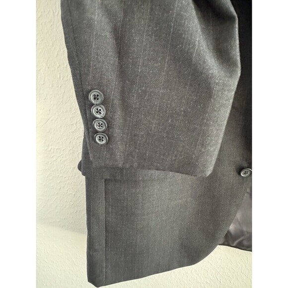 Jos A Bank 100% pure Wool Suit Jacket + Pants Pleated Gray Classic USA MADE - Picture 10 of 16